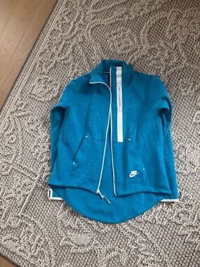 Nike Women's Teal Zip Pullover Utility Jacket